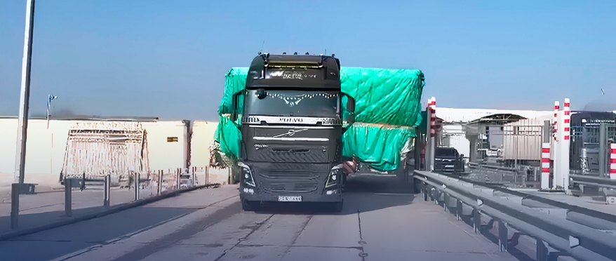 Logistika projektu AsstrA: Řešení na míru